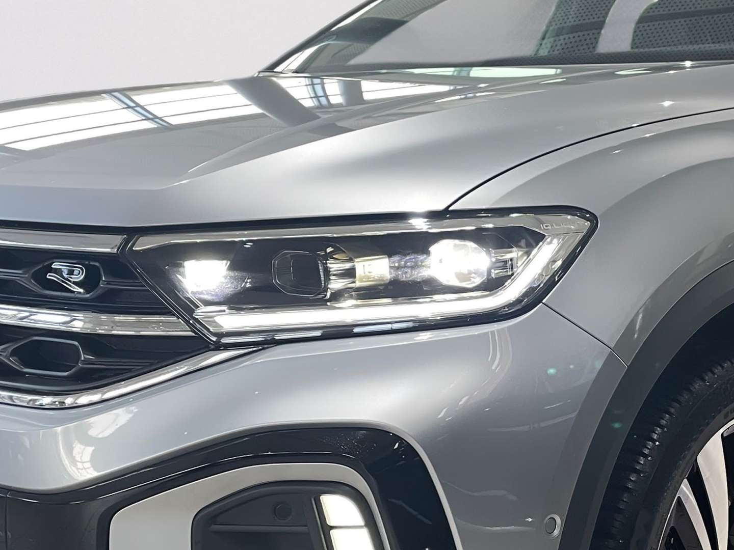 Volkswagen T-Roc R-Line - 2025 - Joinsteer - #5