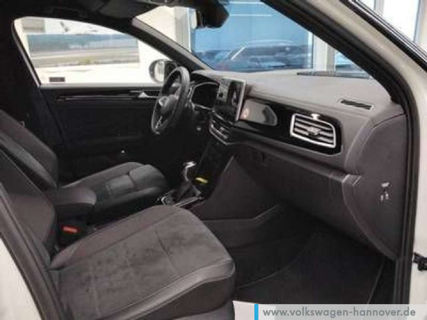 Volkswagen T-Roc R-Line - 2025 - Joinsteer - #5