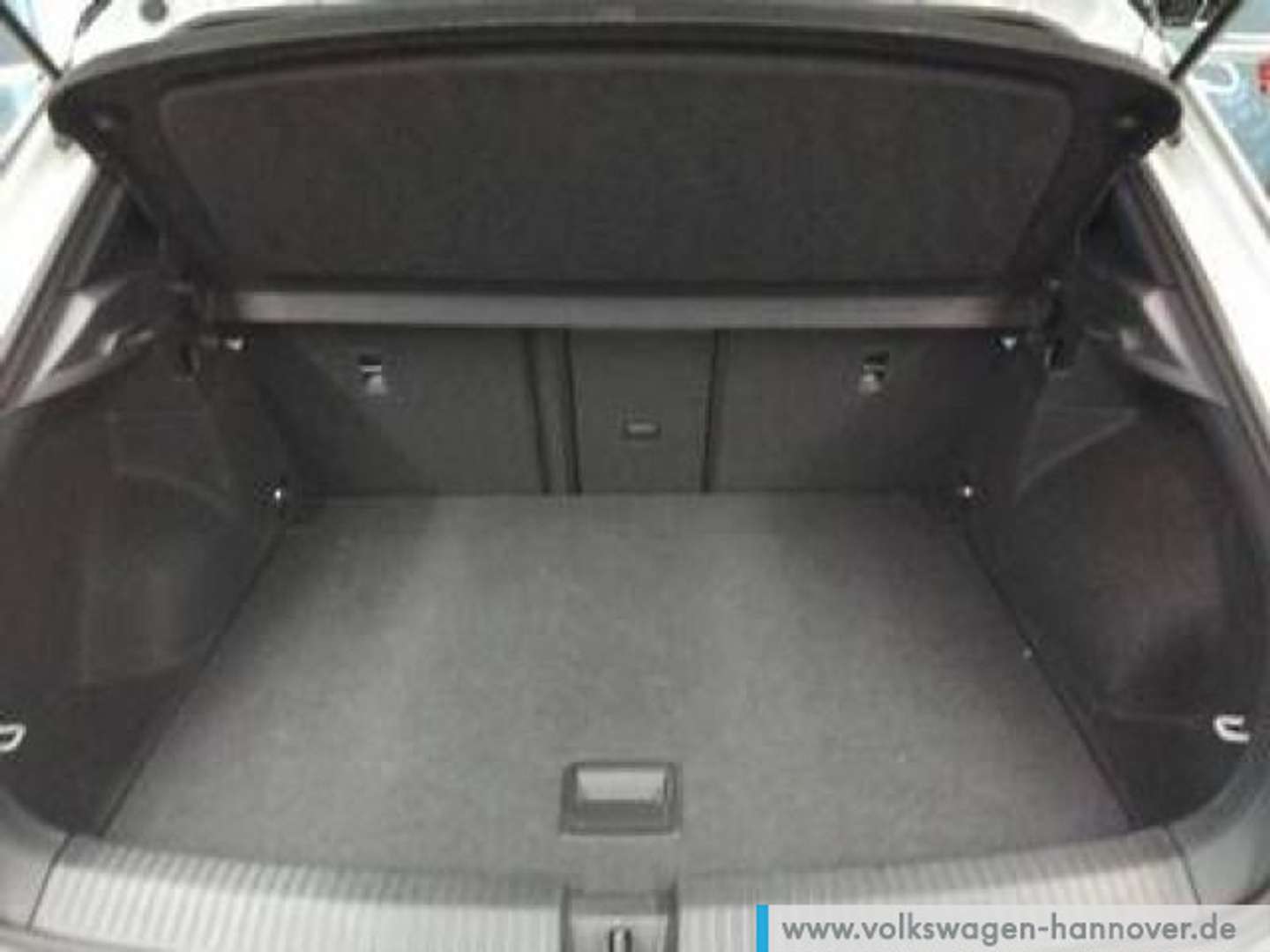 Volkswagen T-Roc R-Line - 2025 - Joinsteer - #6