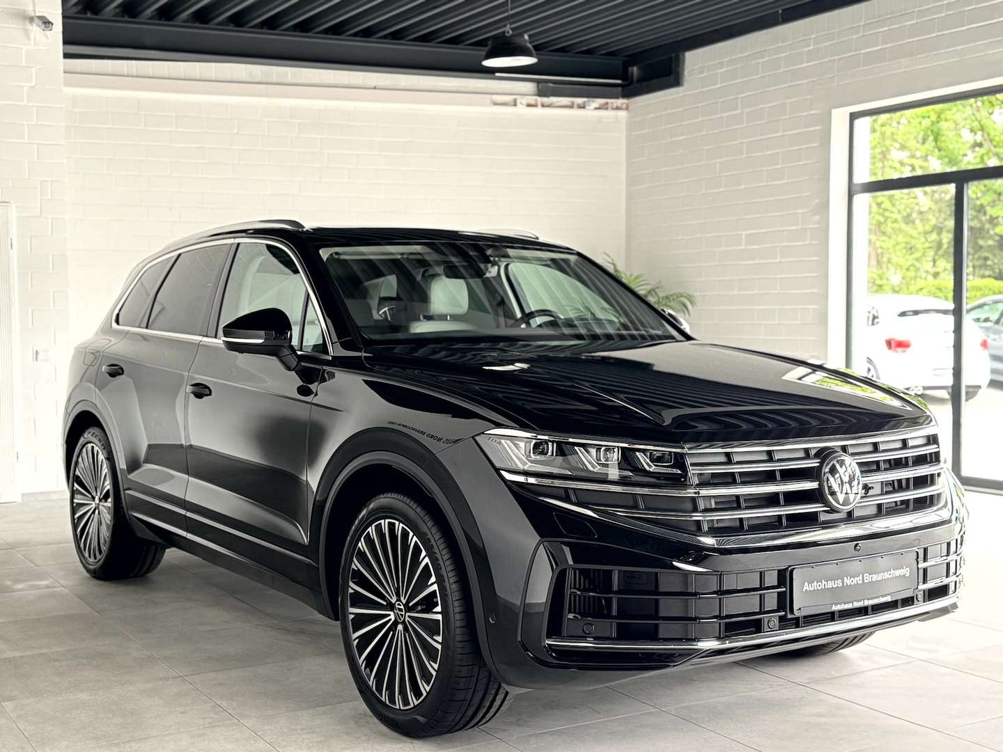 Volkswagen Touareg EHybrid 4Motion - 2024 - Joinsteer - #2