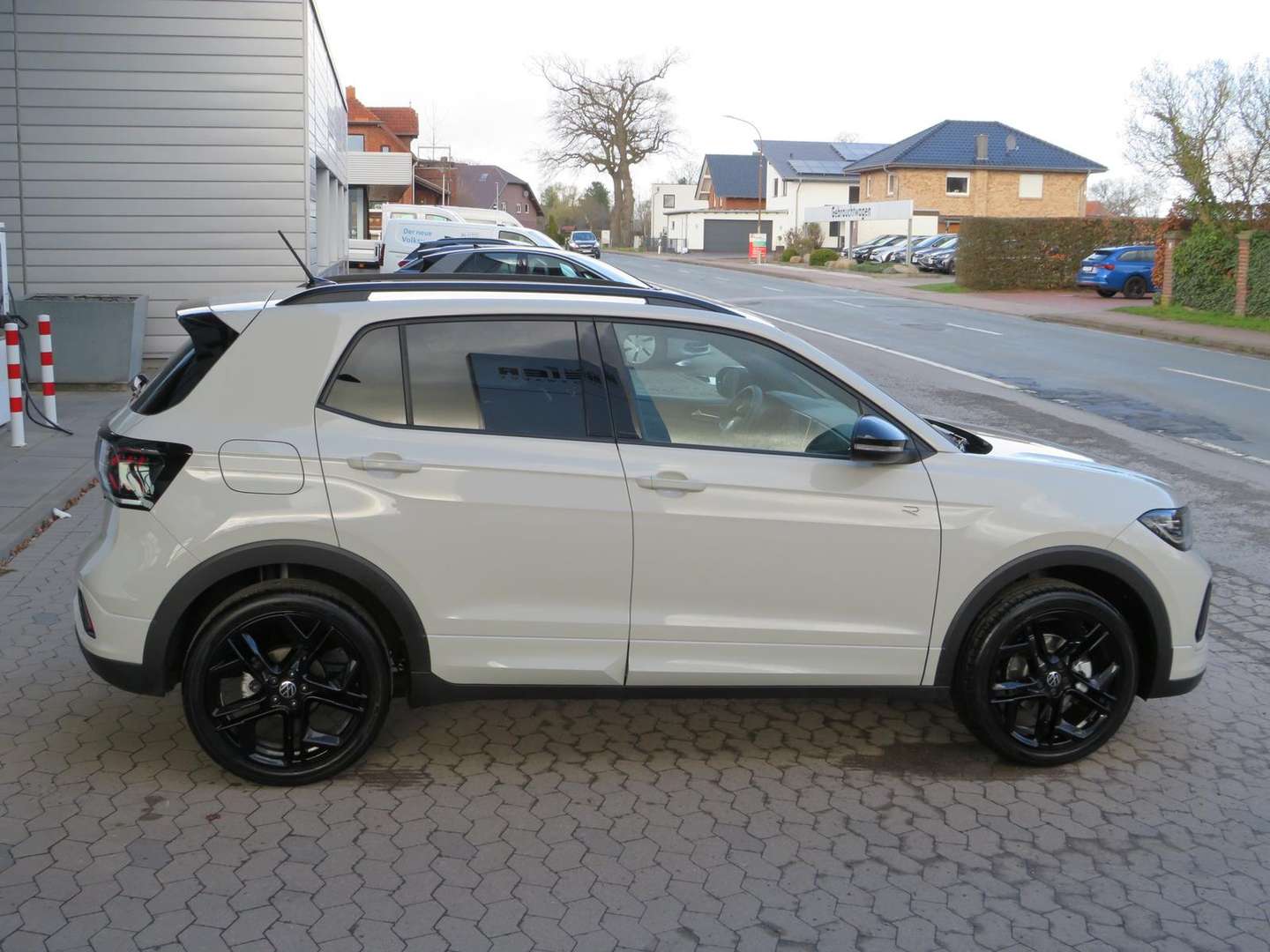 Volkswagen T-CROSS R-Line - 2026 - Joinsteer - #4