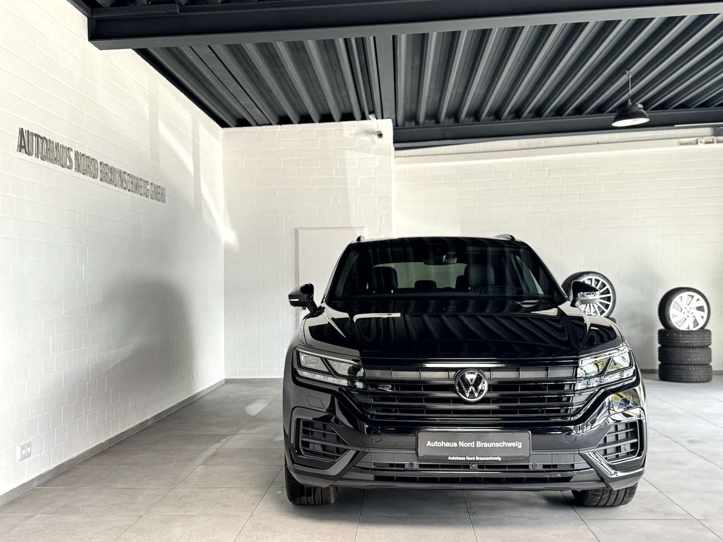 Volkswagen Touareg 4Motion R-Line - 2022 - Joinsteer - #2