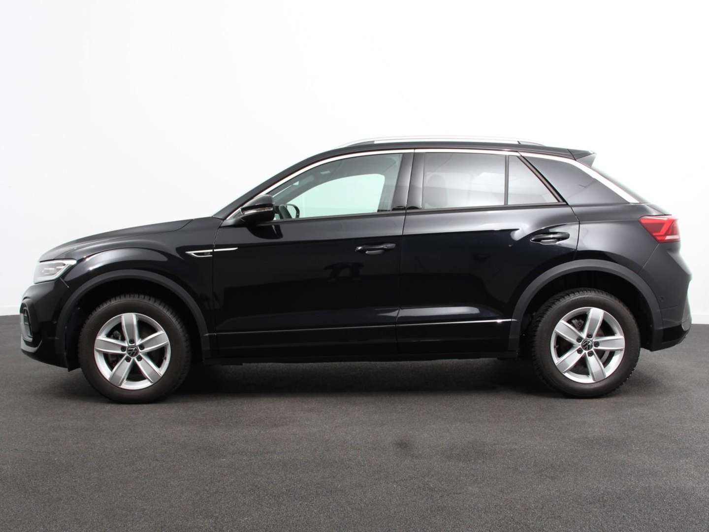 Volkswagen T-Roc R-Line - 2025 - Joinsteer - #4