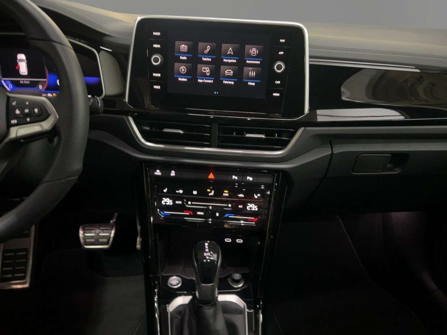 Volkswagen T-Roc R-Line - 2025 - Joinsteer - #12