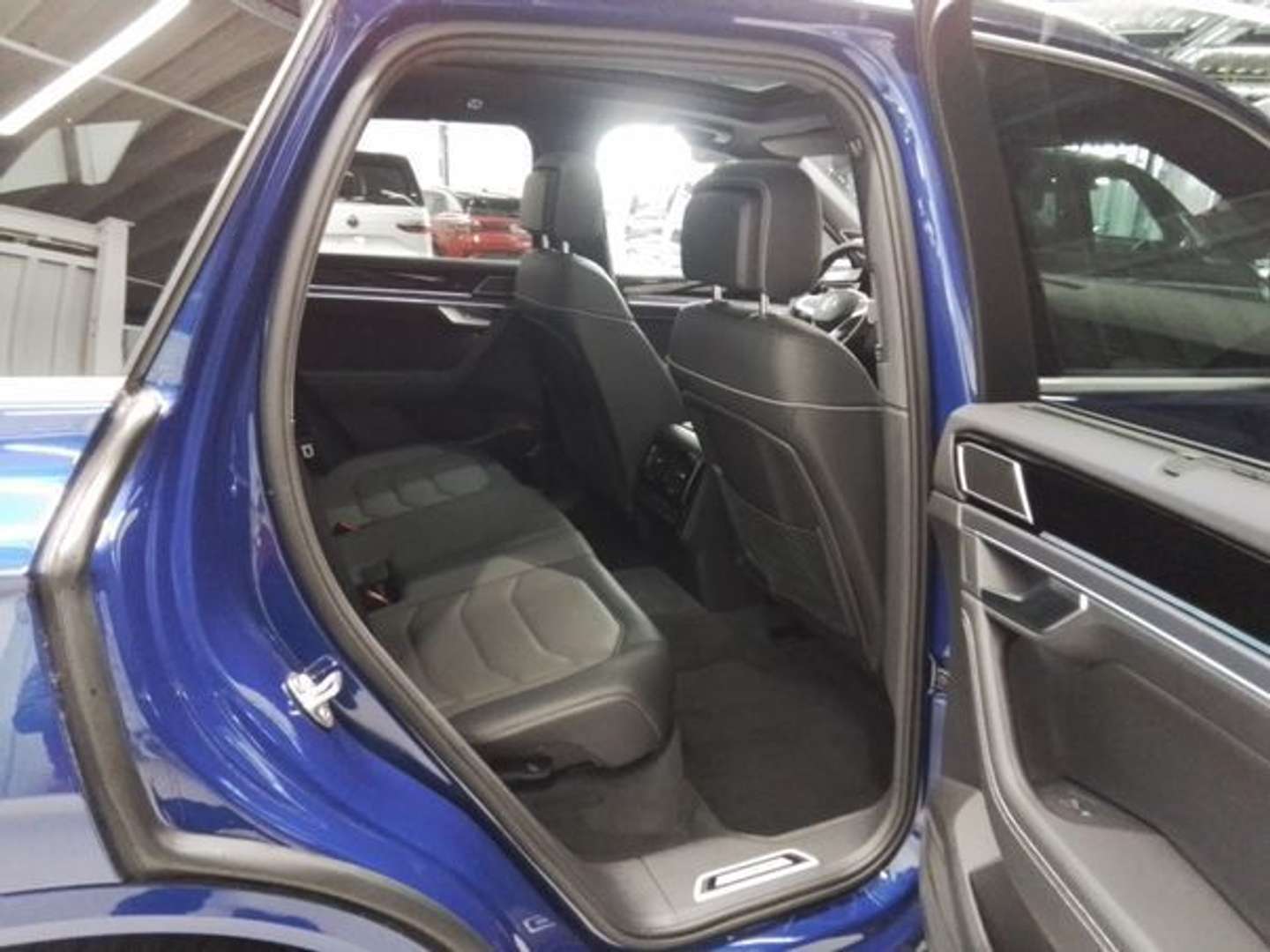 Volkswagen Touareg R-Line - 2025 - Joinsteer - #8