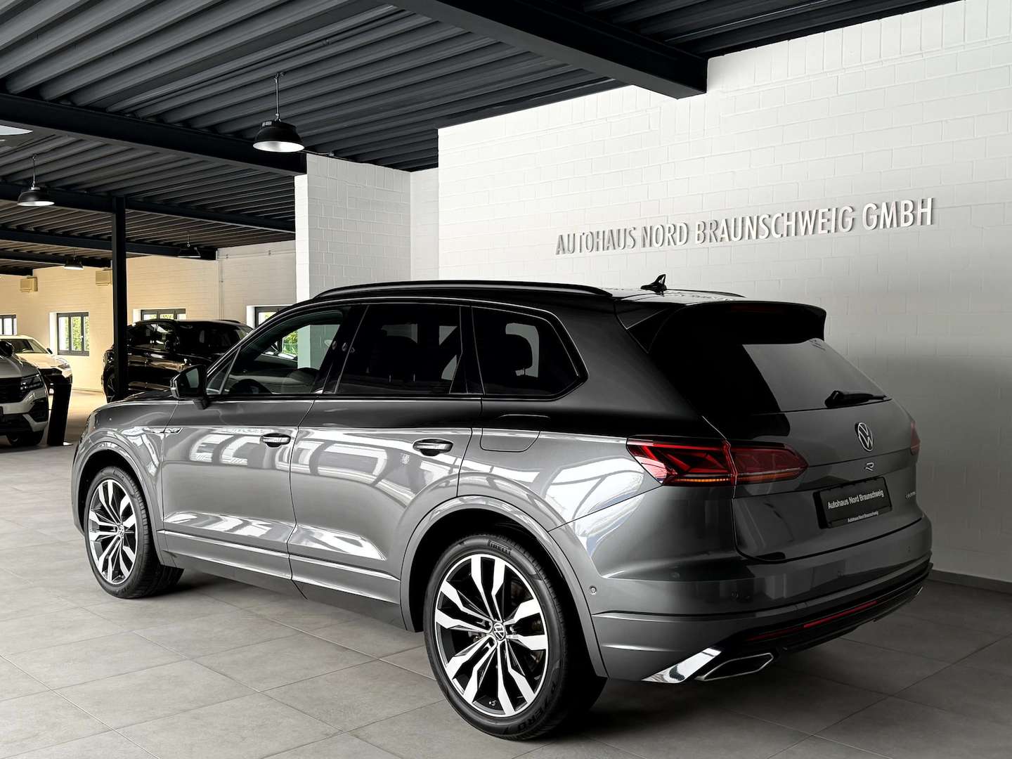 Volkswagen Touareg 4Motion Black Style - 2022 - Joinsteer - #5
