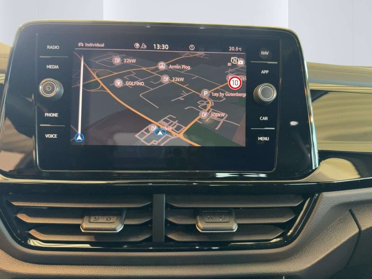 Volkswagen T-Roc 4Motion R-Line - 2025 - Joinsteer - #12