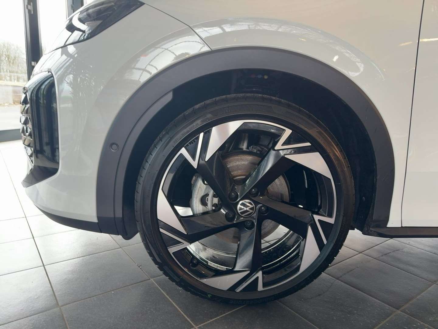 Volkswagen T-Roc R-Line - 2025 - Joinsteer - #13