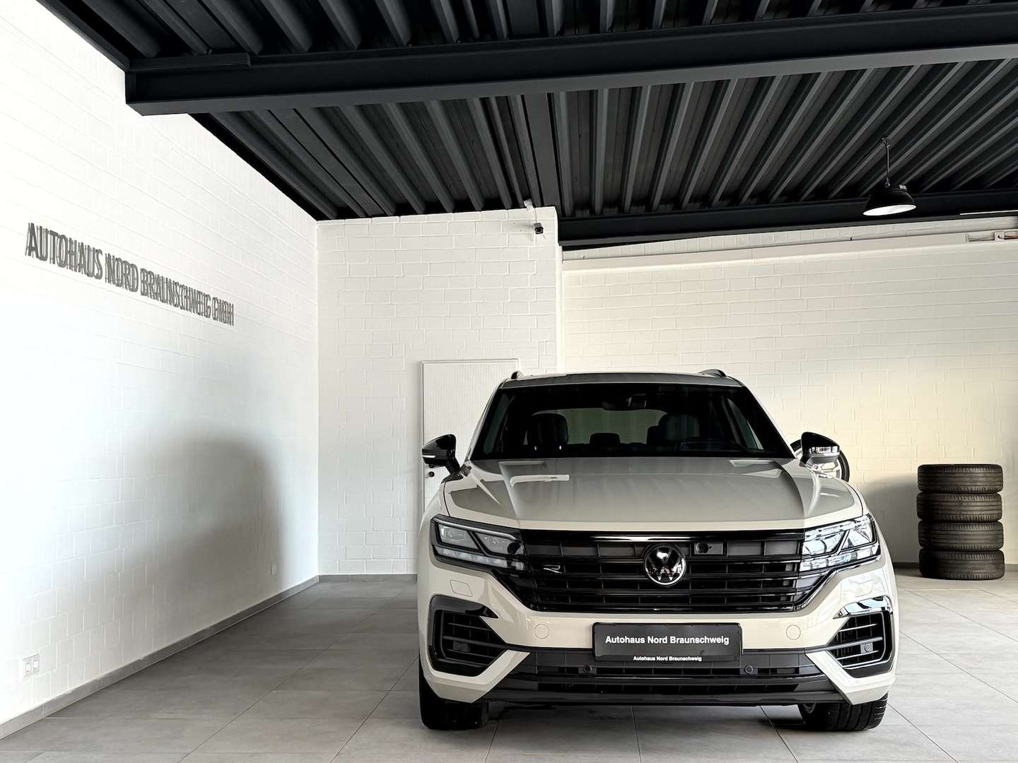 Volkswagen Touareg 4Motion BlackStyle - 2021 - Joinsteer - #2