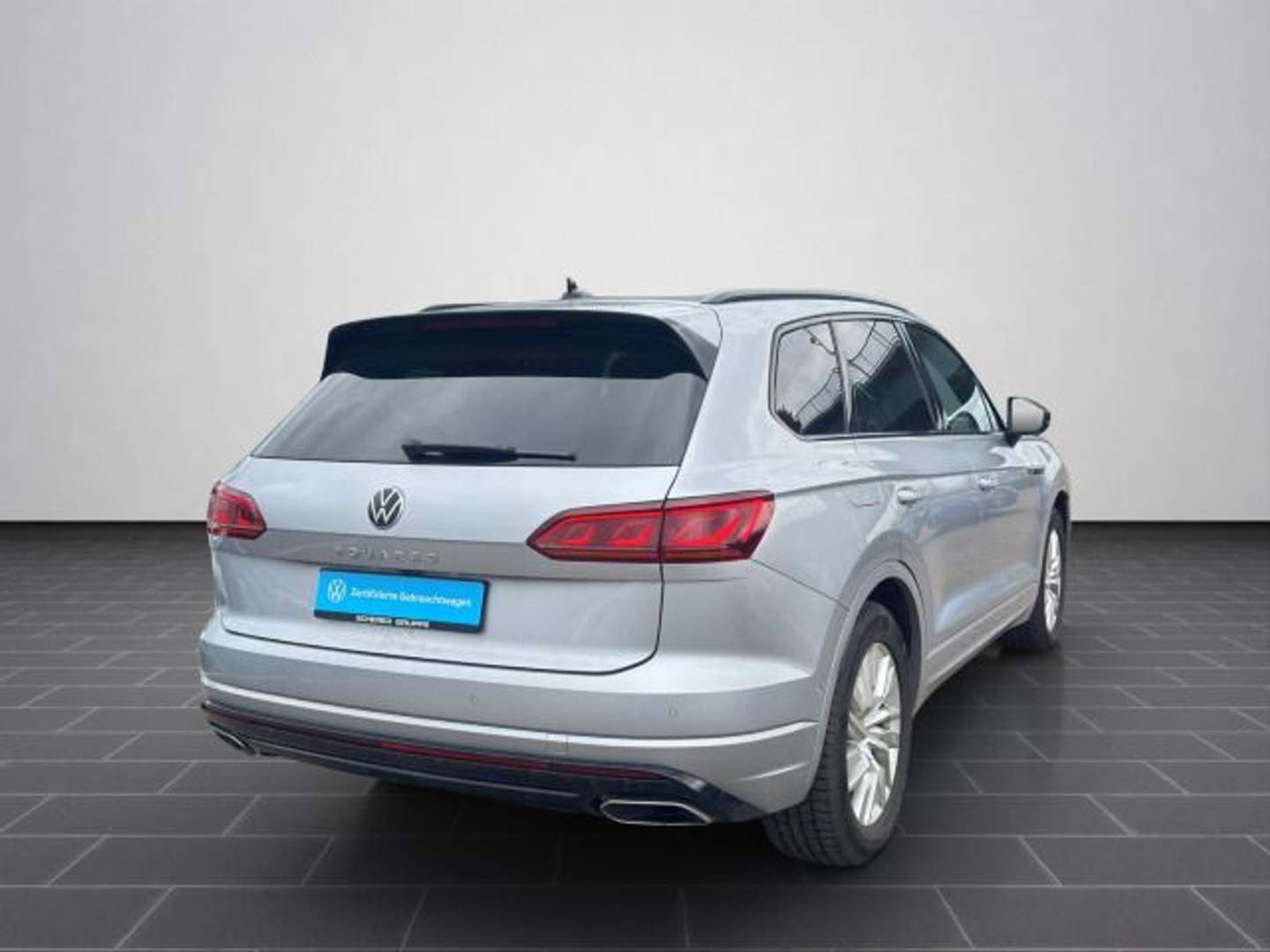 Volkswagen Touareg 4Motion R-Line - 2022 - Joinsteer - #2