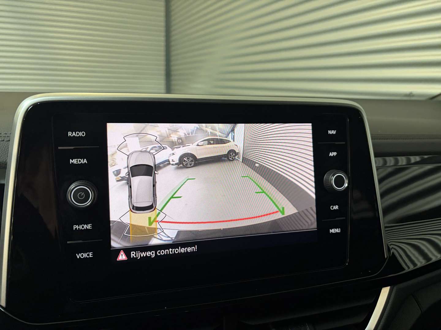 Volkswagen T-Roc R-Line - 2024 - Joinsteer - #13