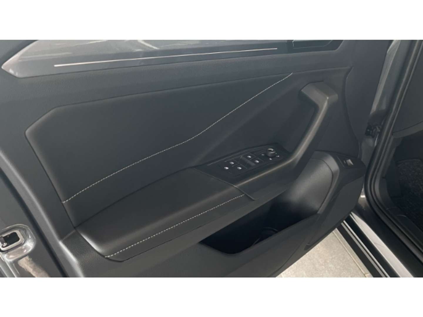 Volkswagen T-Roc Style - 2025 - Joinsteer - #14