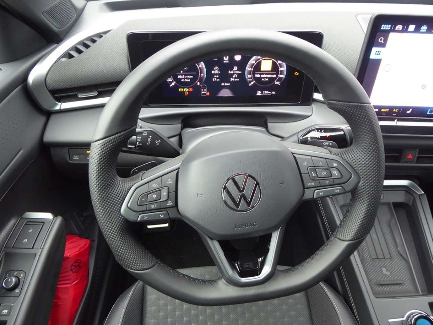 Volkswagen T-Roc R-Line - 2025 - Joinsteer - #11