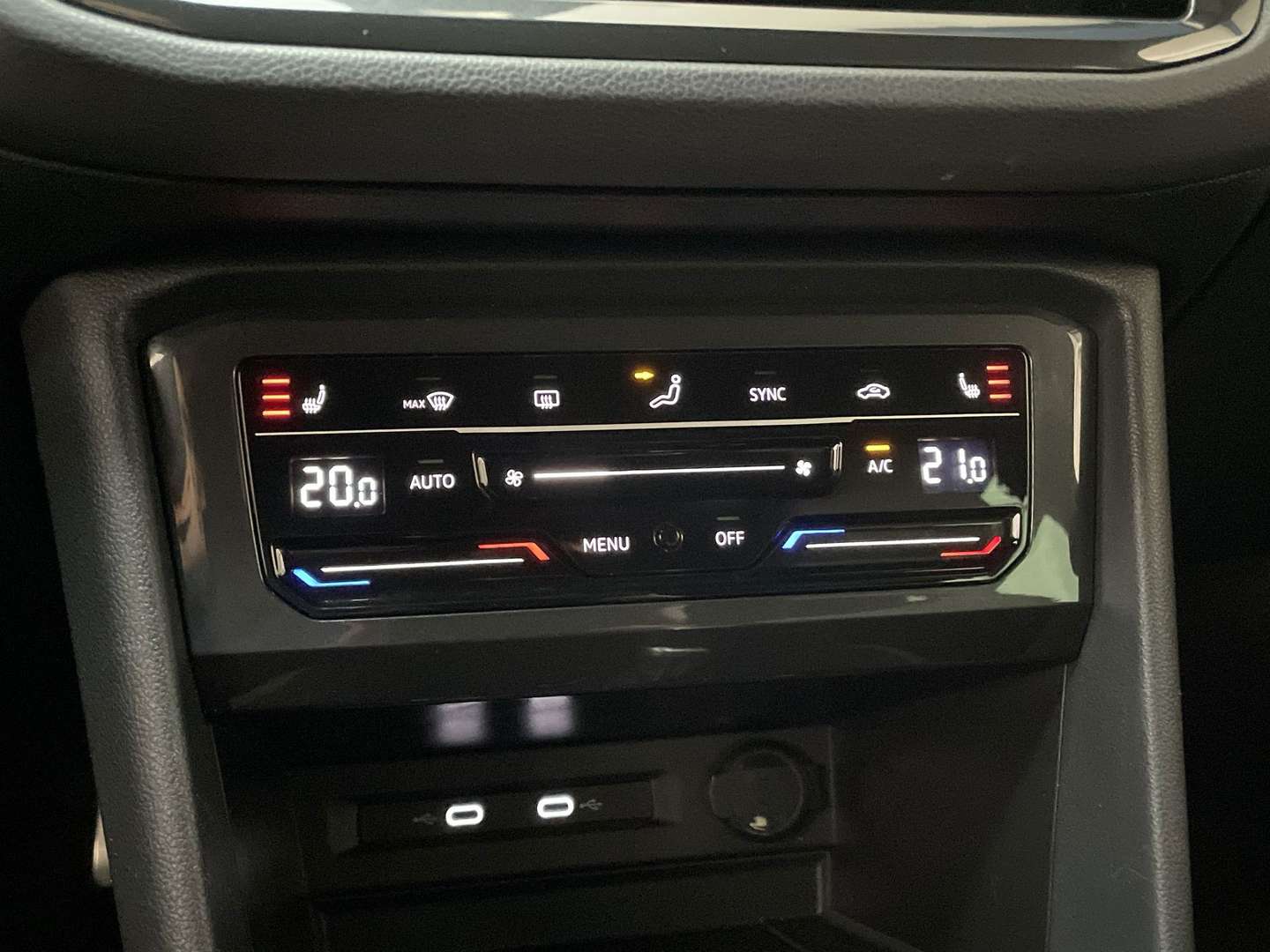 Volkswagen TIGUAN R-Line - 2020 - Joinsteer - #11