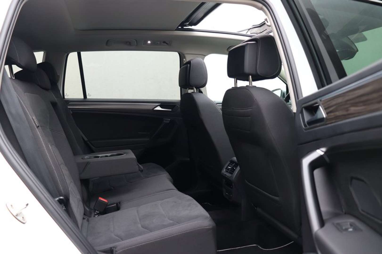 Volkswagen TIGUAN TDI Elegance 4Motion - 2022 - Joinsteer - #12