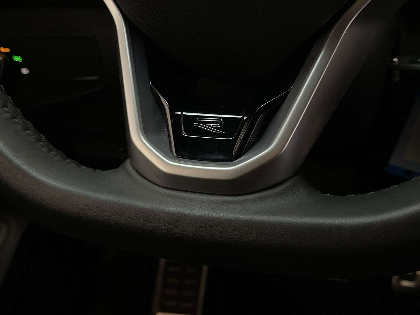 Volkswagen TIGUAN R-Line - 2020 - Joinsteer - #22