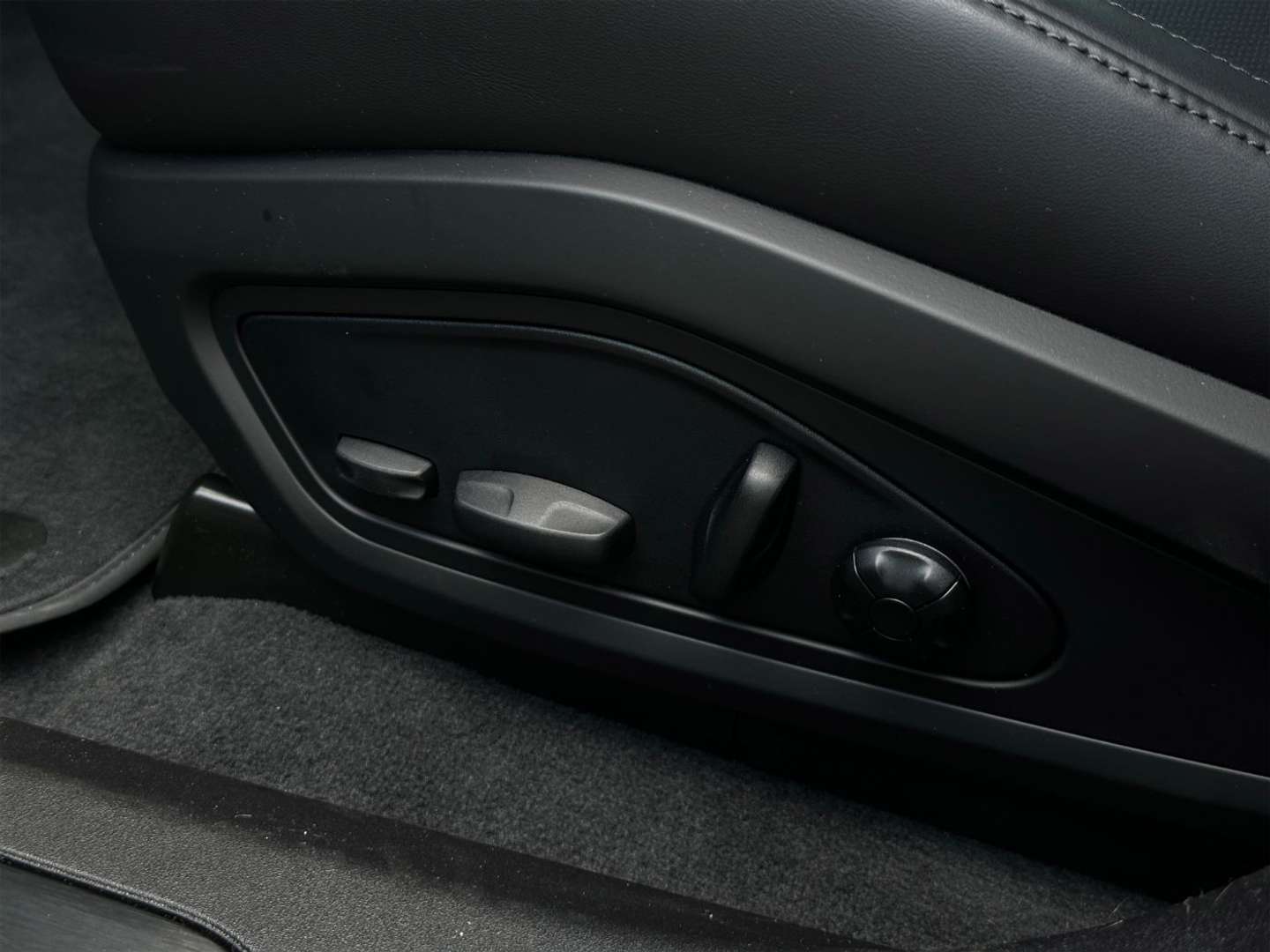 Porsche Taycan 4S Cross Turismo - 2024 - Joinsteer - #23