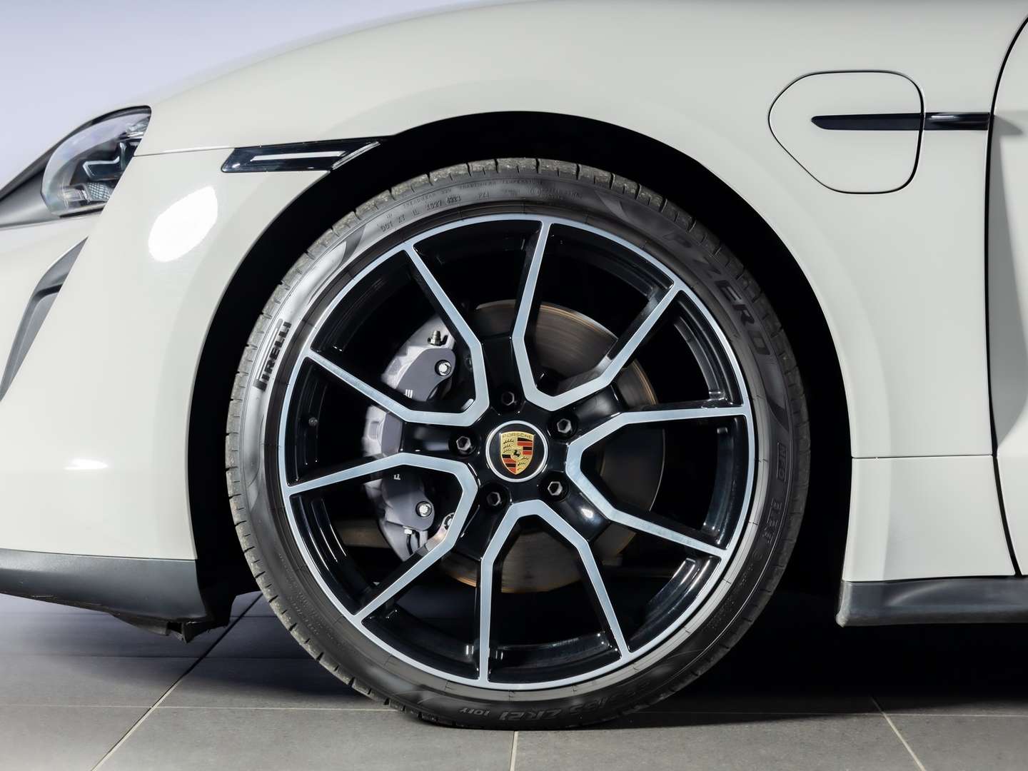 Porsche Taycan Turbo S - 2023 - Joinsteer - #5