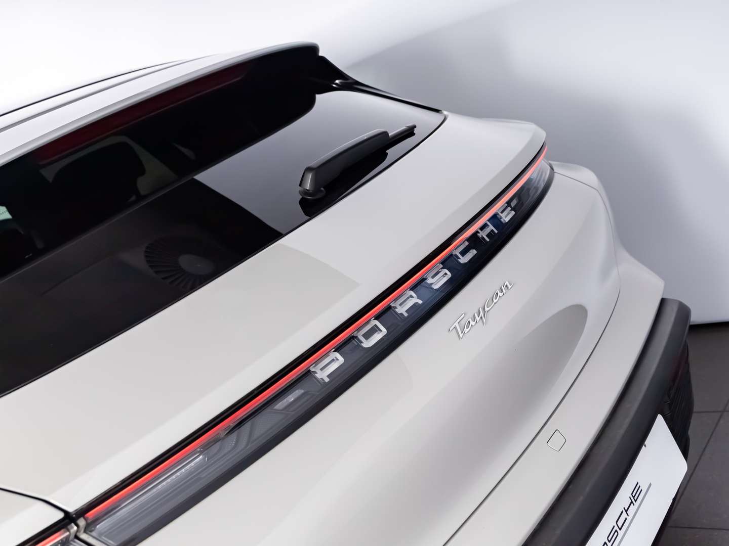 Porsche Taycan Turbo S - 2023 - Joinsteer - #15