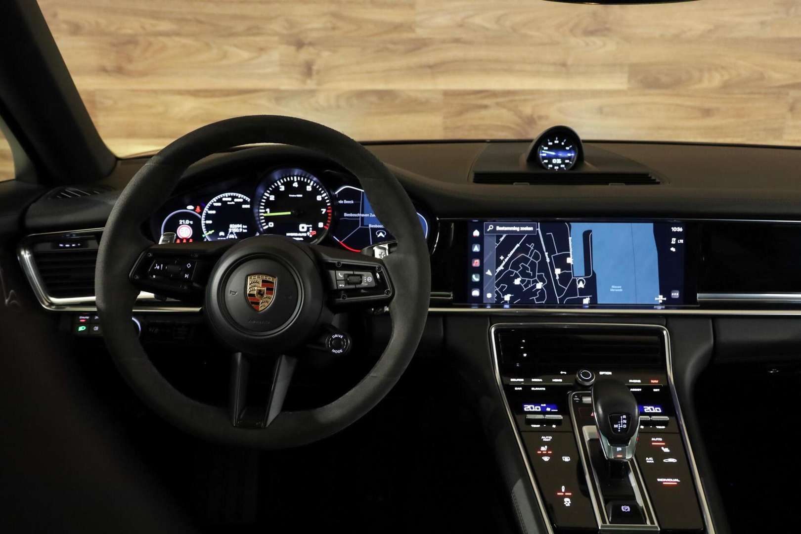 Porsche Panamera II E-Hybrid Platinum - 2022 - Joinsteer - #25