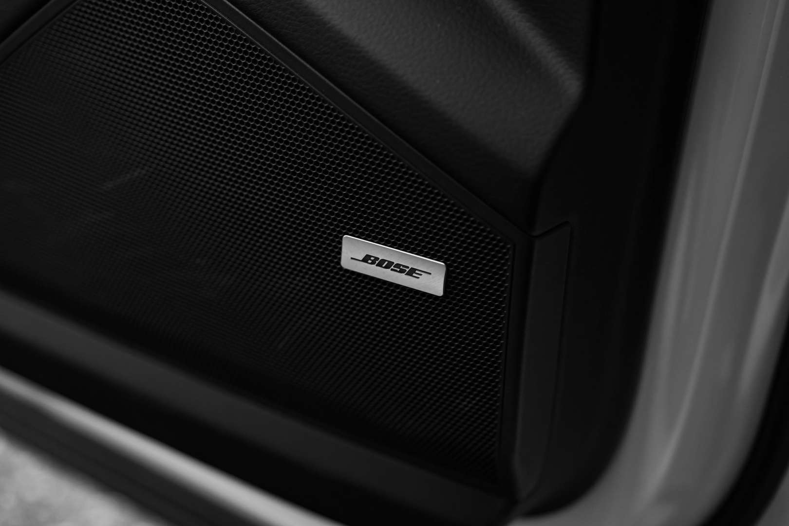 Porsche Cayenne II E-Hybrid Platinum Edition - 2022 - Joinsteer - #12