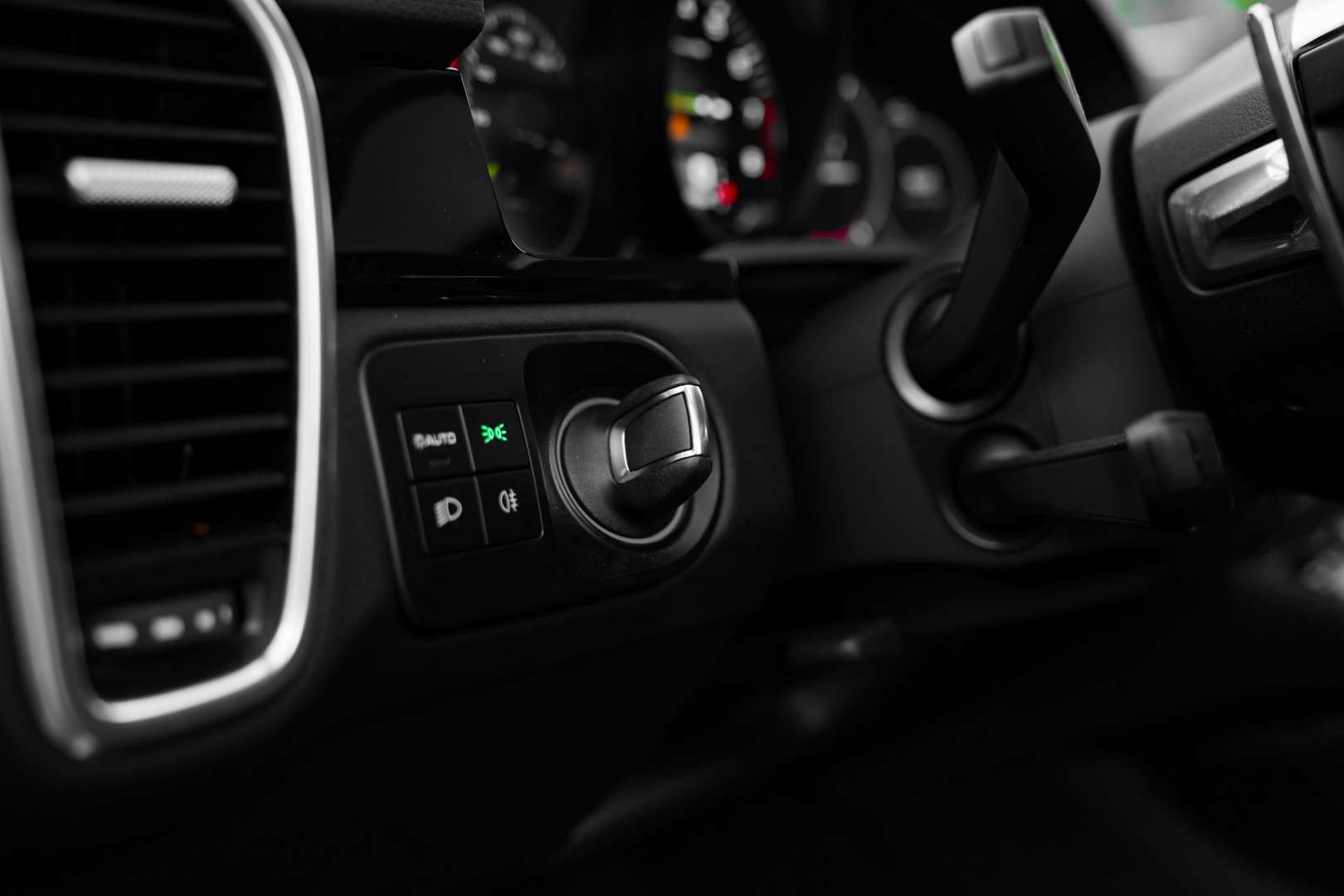 Porsche Cayenne II E-Hybrid Platinum Edition - 2022 - Joinsteer - #17