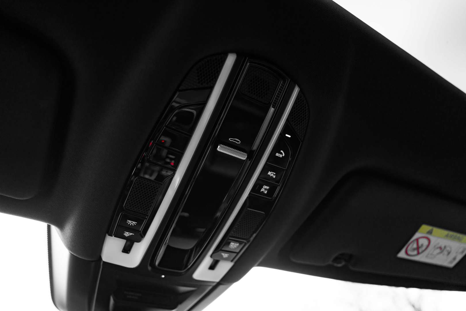 Porsche Cayenne II E-Hybrid Platinum Edition - 2022 - Joinsteer - #22