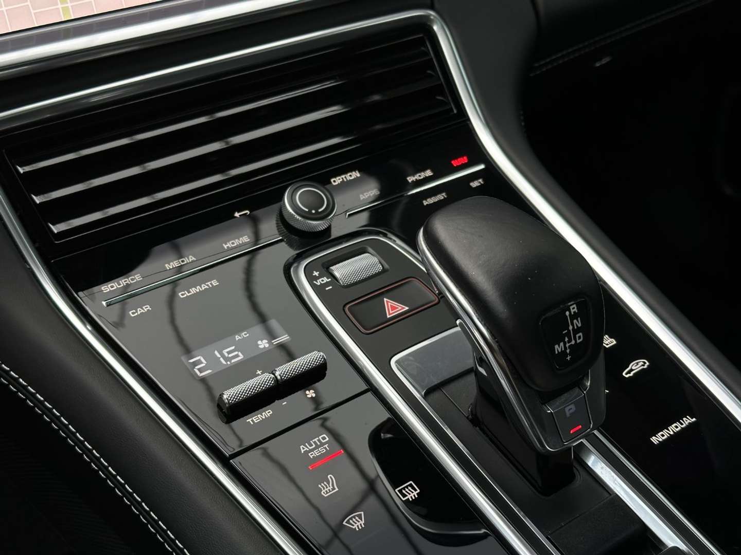 Porsche Panamera II Platinum Edition - 2022 - Joinsteer - #11