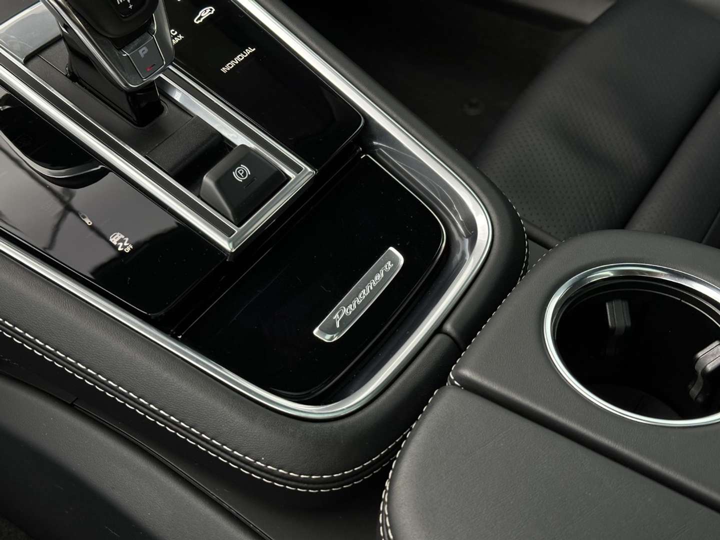 Porsche Panamera II Platinum Edition - 2022 - Joinsteer - #12