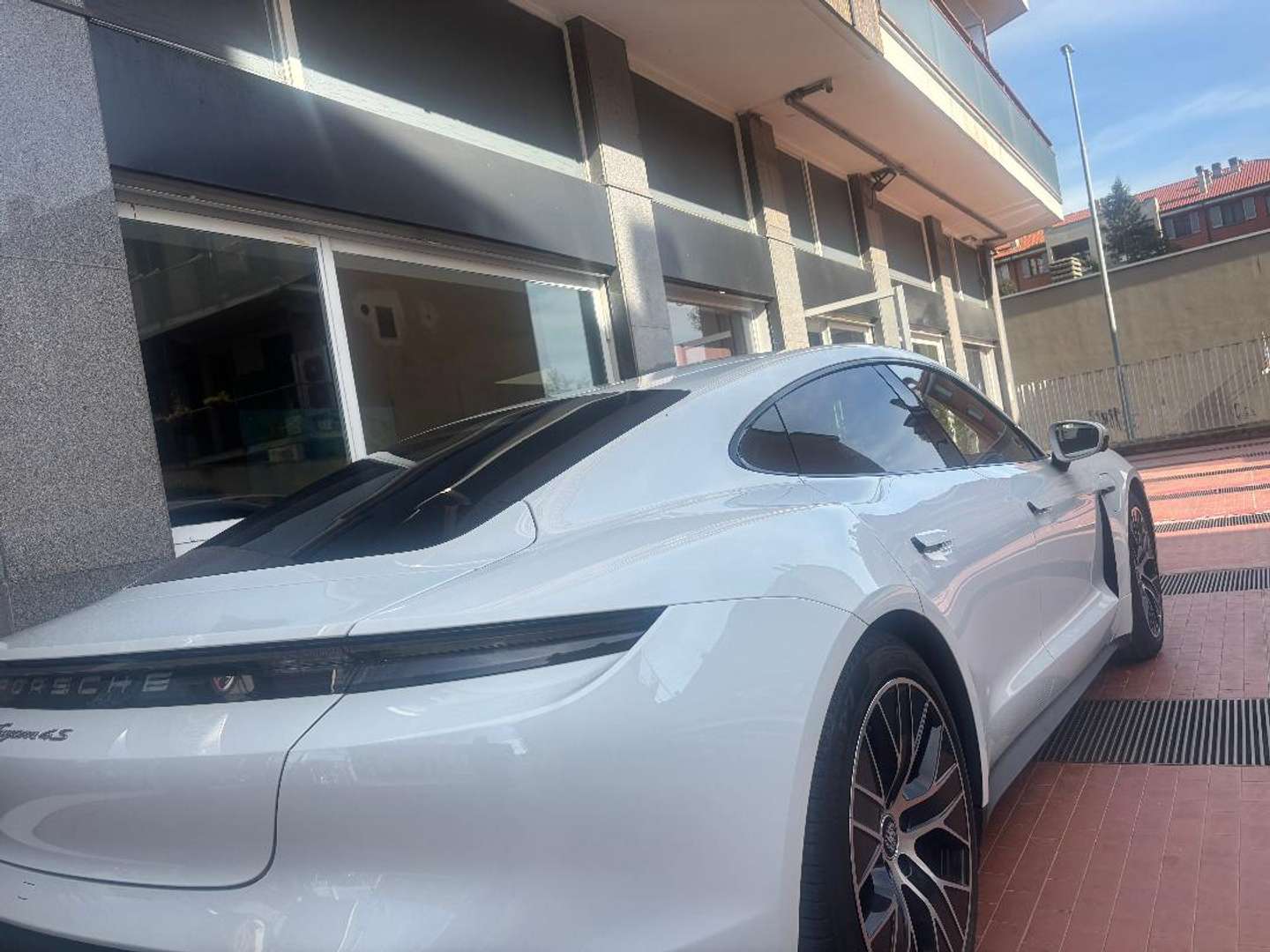 Porsche Taycan 4S - 2023 - Joinsteer - #3