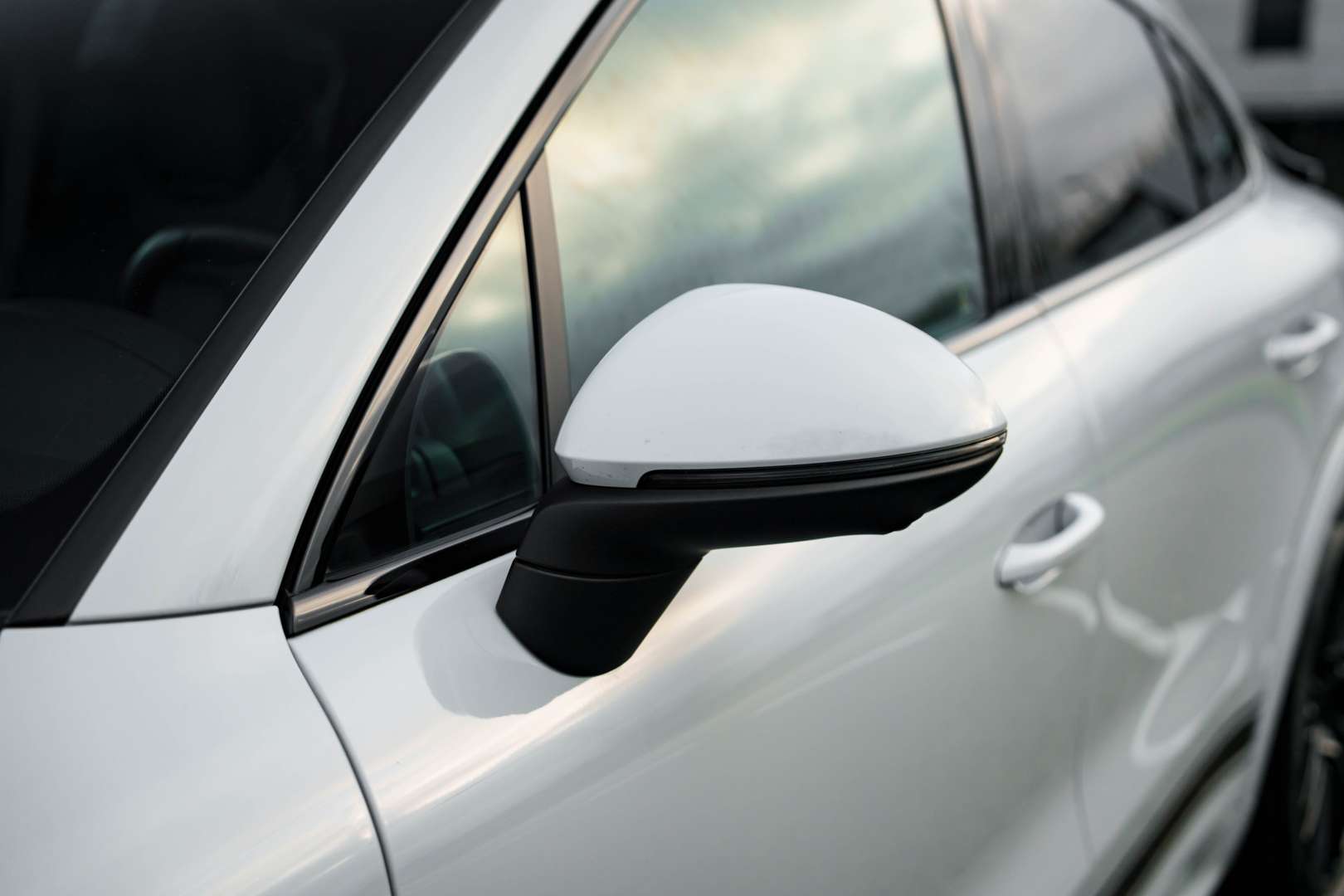 Porsche Cayenne II E-Hybrid Platinum Edition - 2022 - Joinsteer - #35