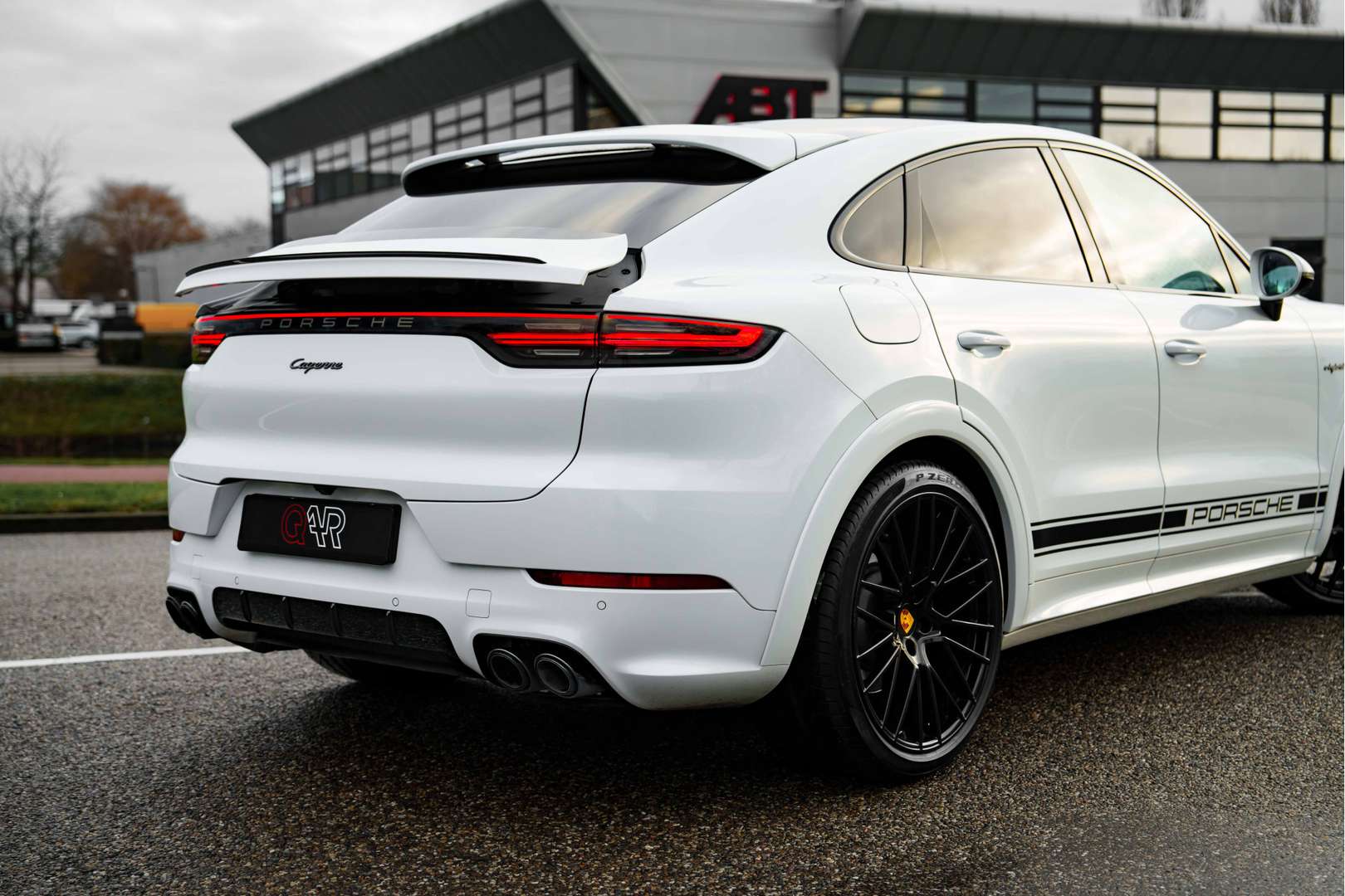 Porsche Cayenne II E-Hybrid Platinum Edition - 2022 - Joinsteer - #40