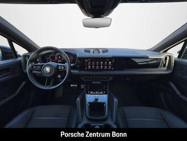 Porsche Cayenne III GTS — photo 14