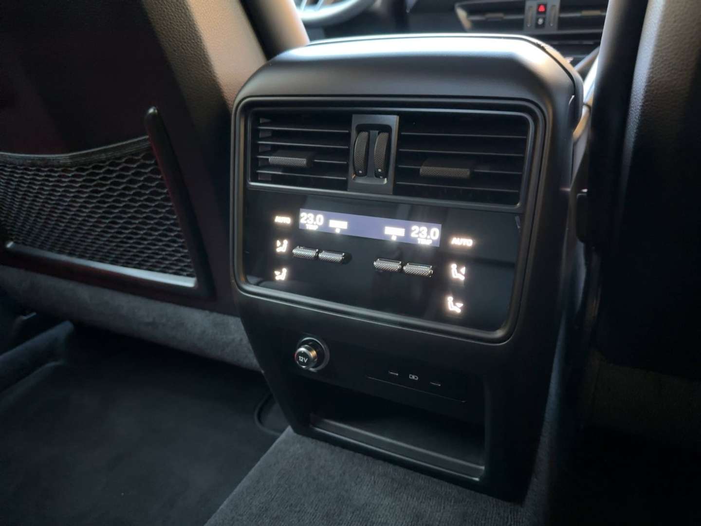 Porsche Cayenne III E-Hybrid - 2024 - Joinsteer - #15