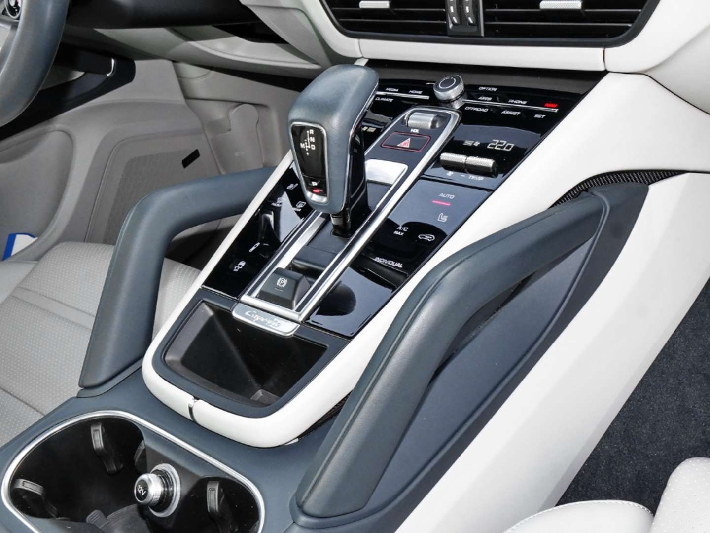 Porsche Cayenne II E-Hybrid - 2022 - Joinsteer - #14