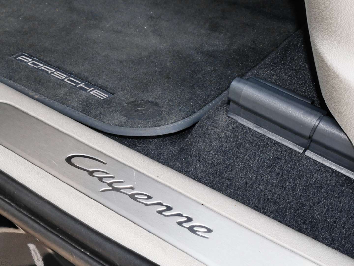 Porsche Cayenne II E-Hybrid - 2022 - Joinsteer - #21