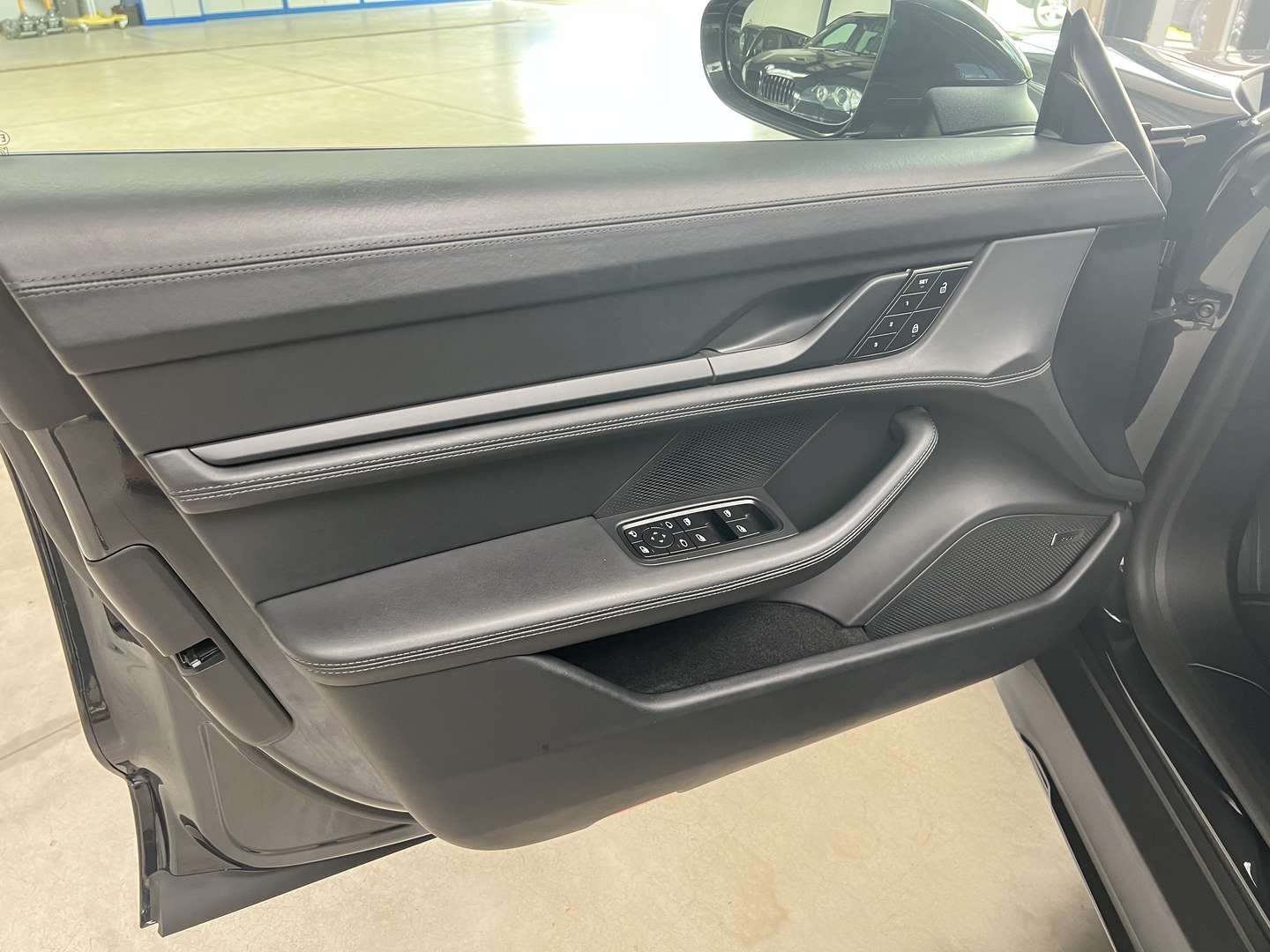 Porsche Taycan Cross Turismo - 2021 - Joinsteer - #20