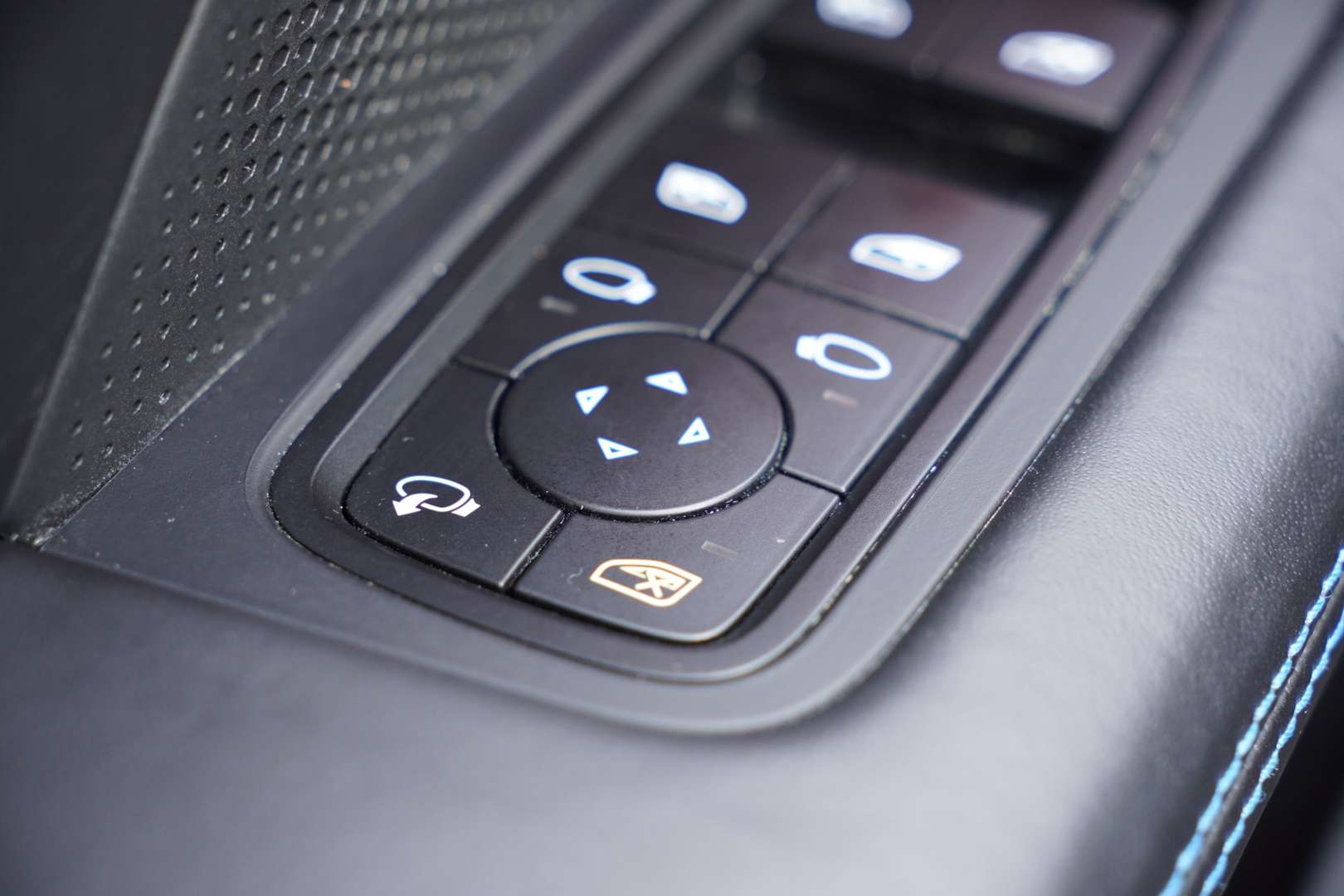 Porsche Taycan - 2022 - Joinsteer - #37