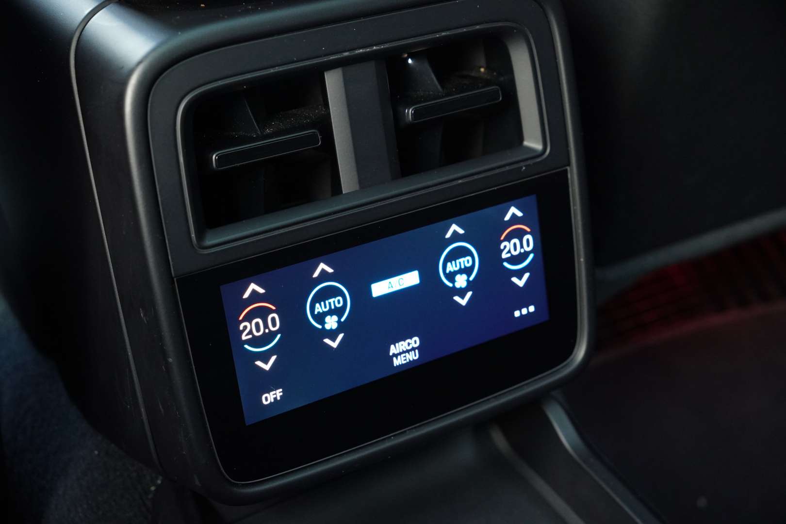 Porsche Taycan - 2022 - Joinsteer - #38