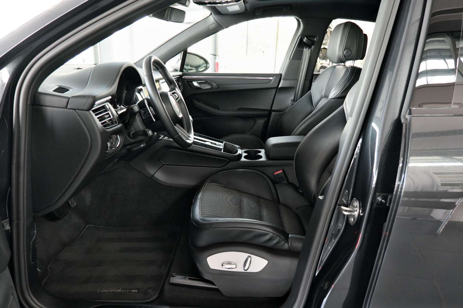 Porsche Macan II T - 2024 - Joinsteer - #12