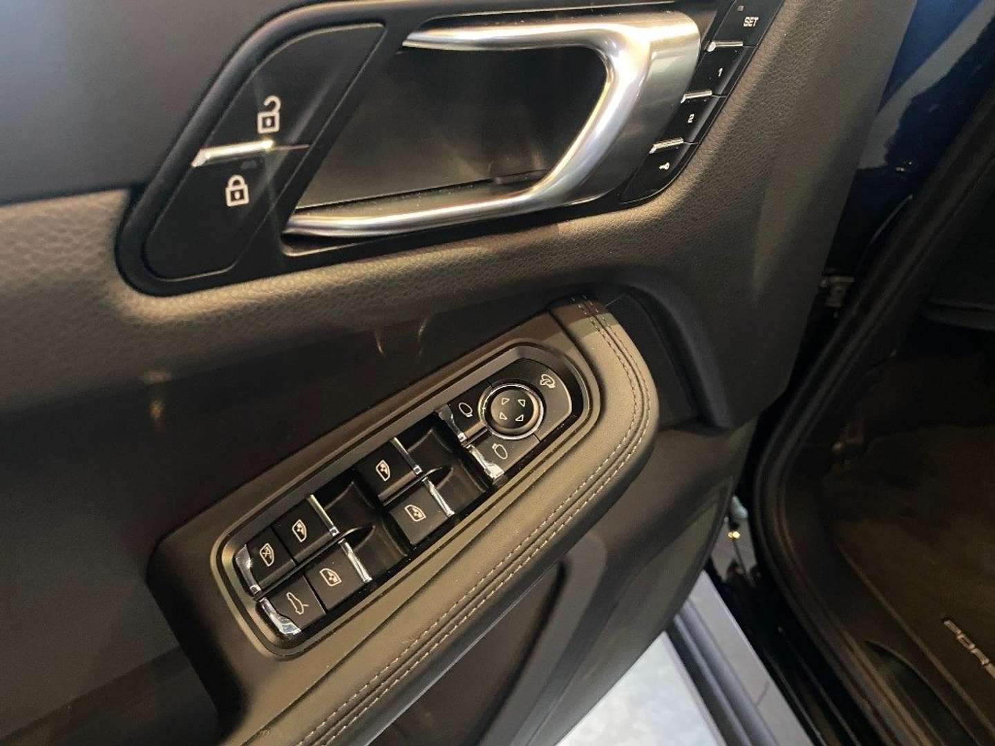 Porsche Macan II Base - 2023 - Joinsteer - #10