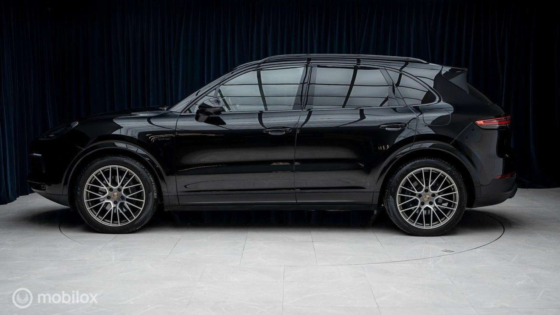Porsche Cayenne III Turbo Platinum Edition - 2023 - Joinsteer - #2
