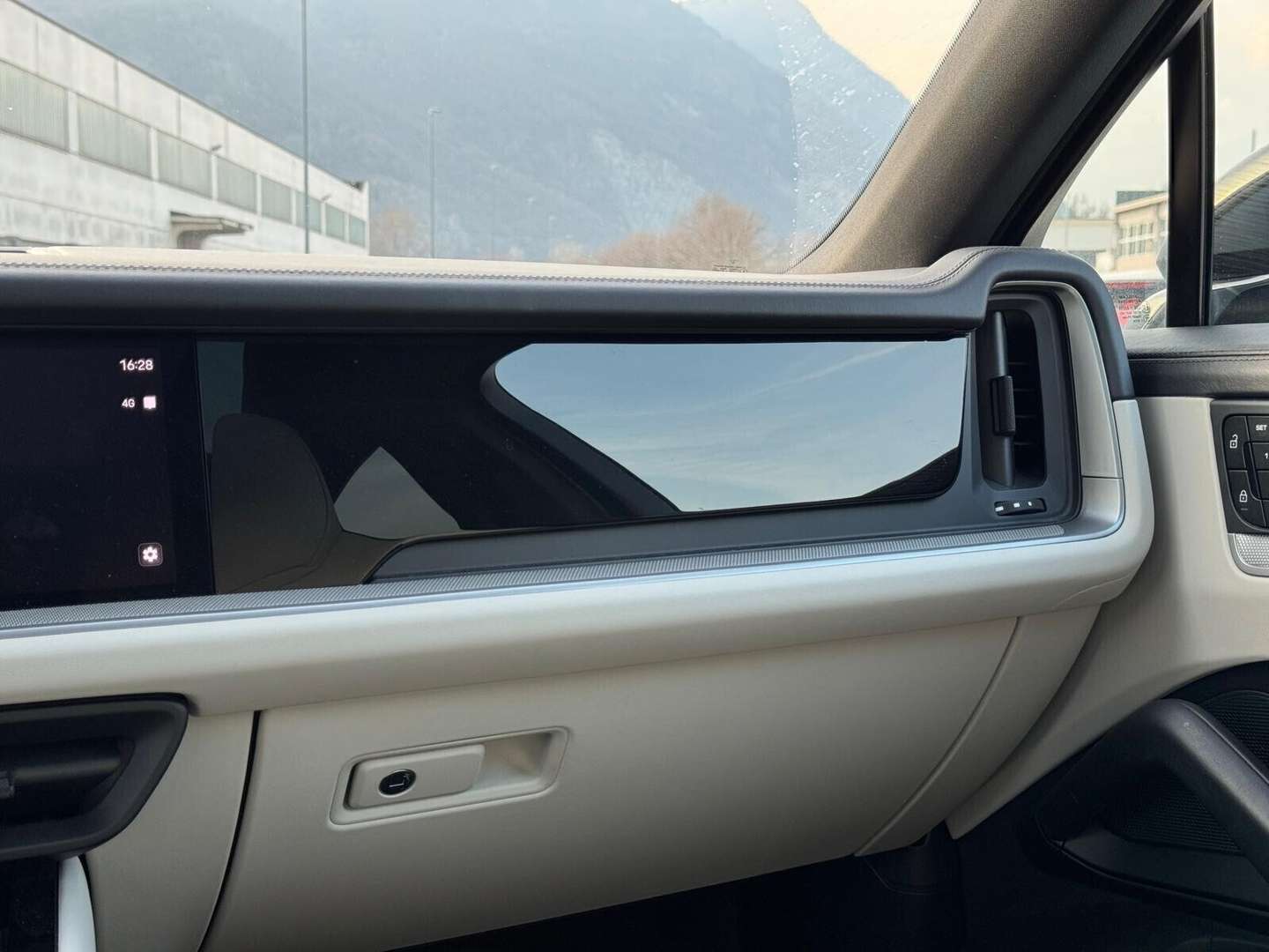 Porsche Cayenne III E-Hybrid - 2024 - Joinsteer - #16