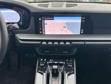 Porsche 992 II Carrera — photo 13