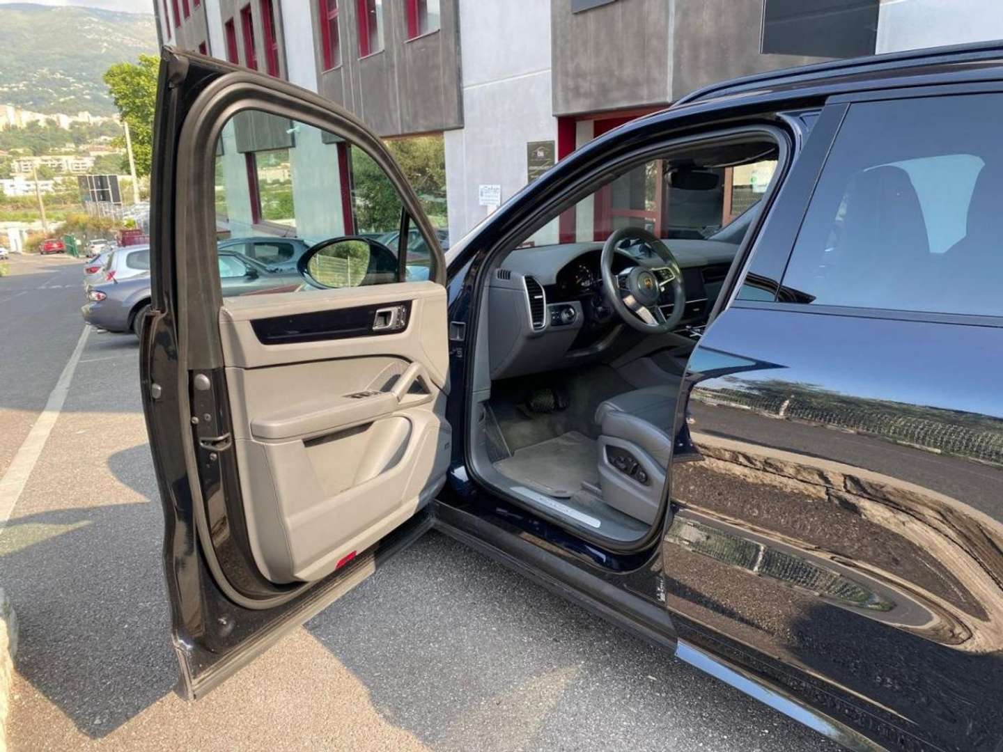 Porsche Cayenne I E-Hybrid - 2021 - Joinsteer - #10