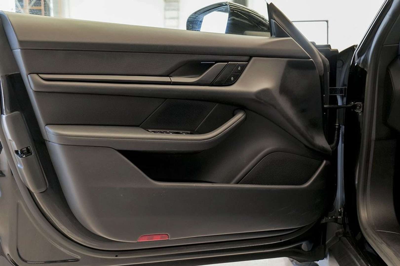 Porsche Taycan - 2023 - Joinsteer - #29