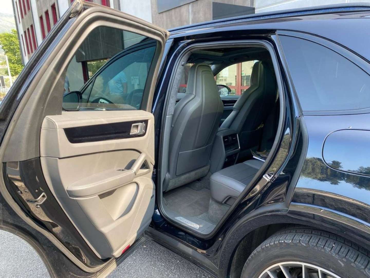 Porsche Cayenne I E-Hybrid - 2021 - Joinsteer - #30