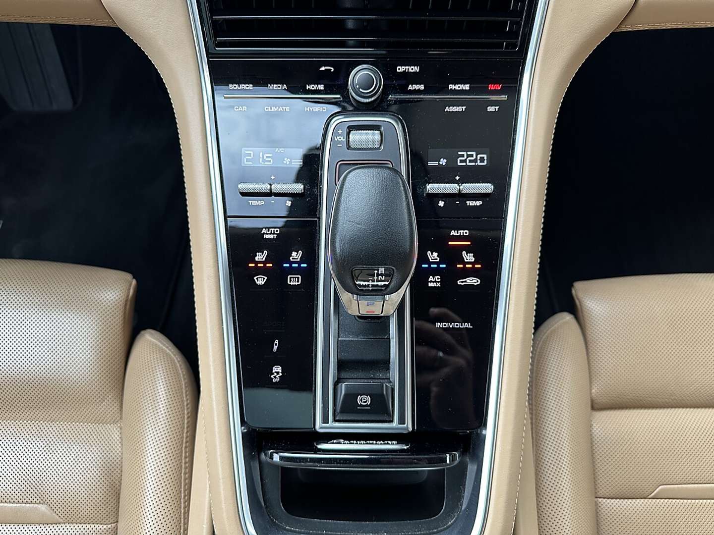 Porsche Panamera II E-Hybrid - 2018 - Joinsteer - #19