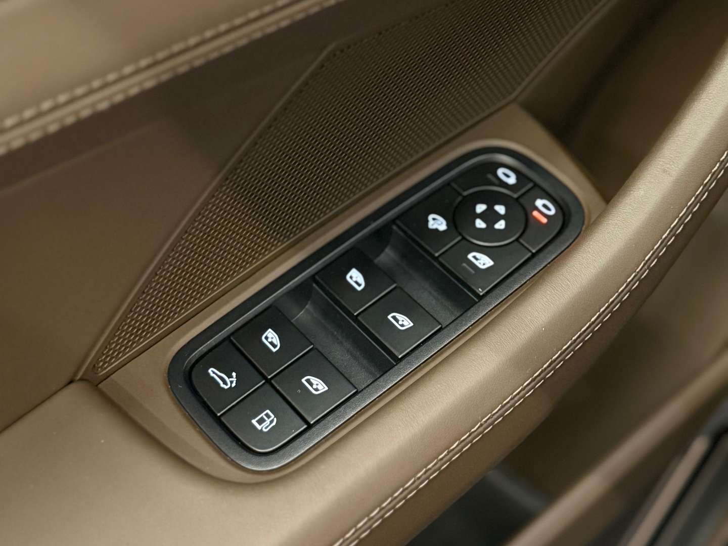 Porsche Panamera II Platinum Edition - 2023 - Joinsteer - #23