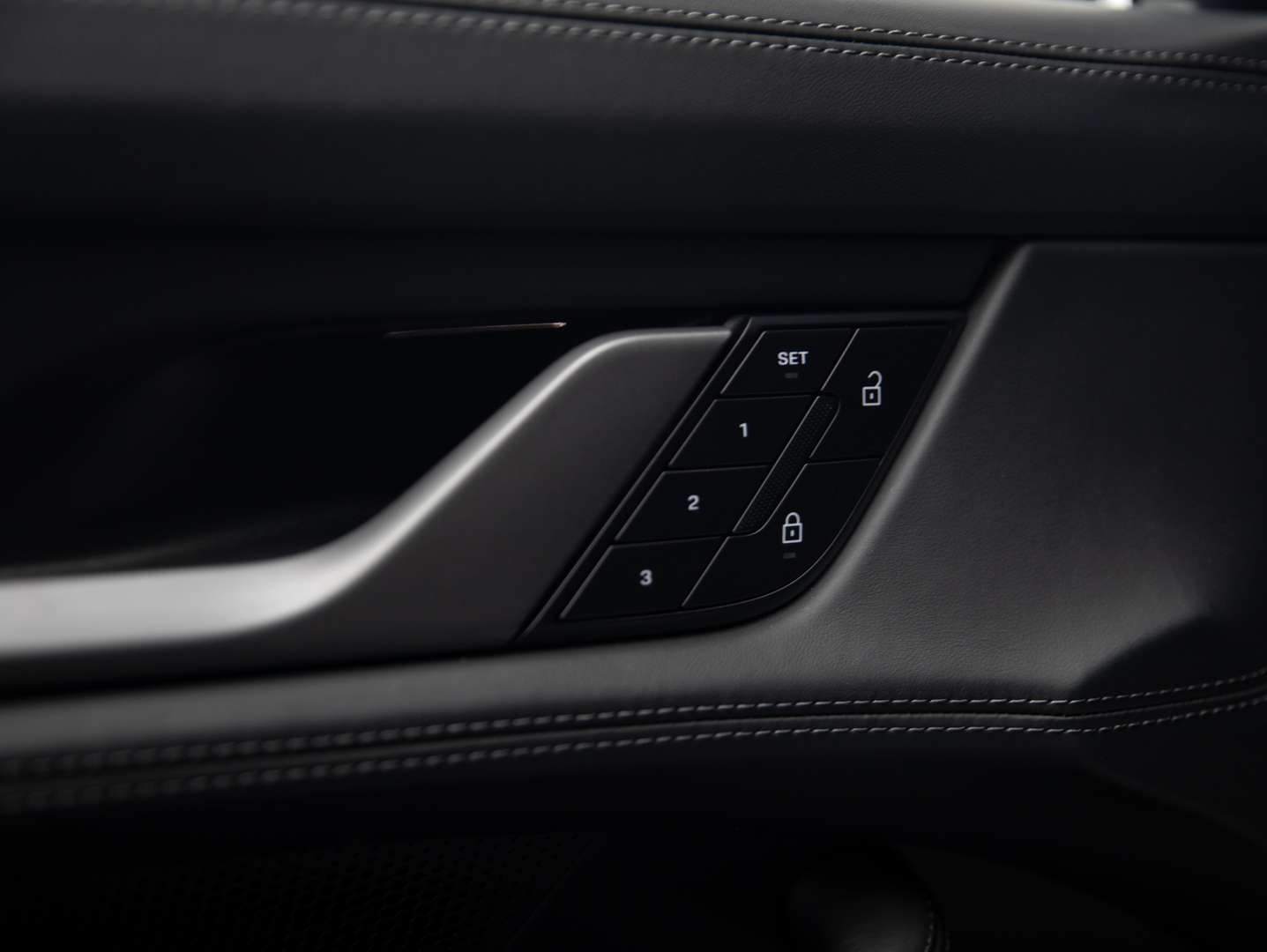 Porsche Taycan 4S - 2024 - Joinsteer - #33